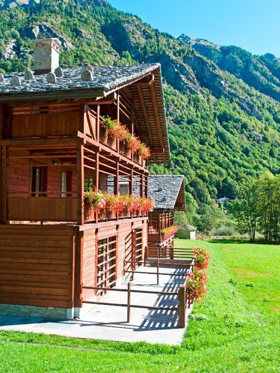 Pietre Gemelle Resort Alagna Valsesia Camera foto